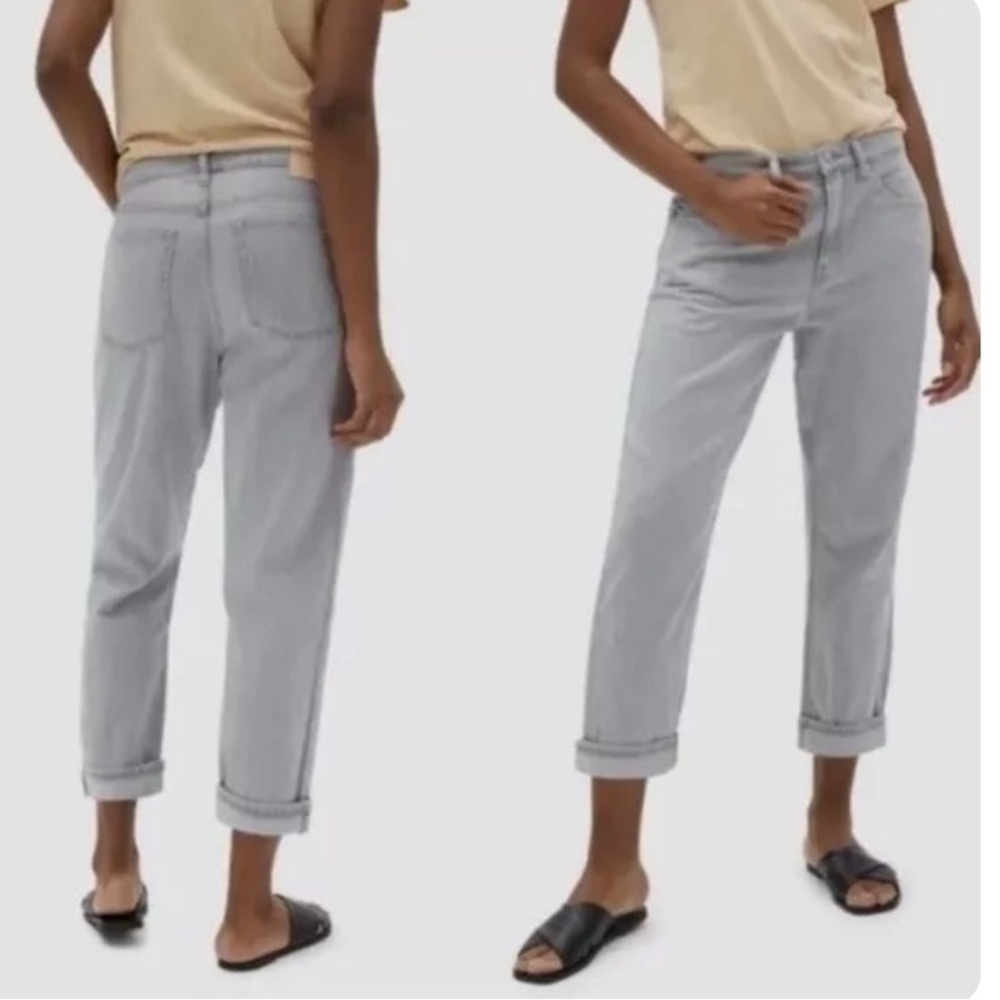 Everlane Summer Straight Jeans in Soft Gray